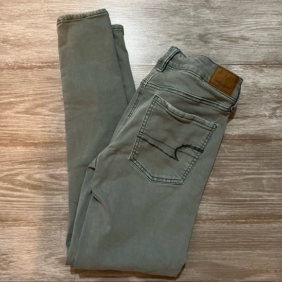 American Eagle Colored Jeans Size 6 - Picture 5 of 5